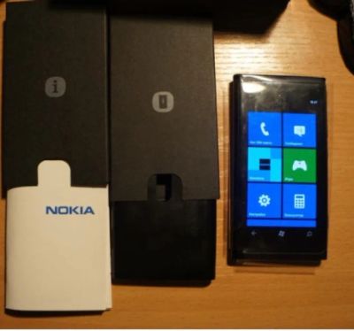 Лот: 5118852. Фото: 1. Смартфон Nokia lumia 800. Смартфоны
