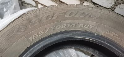 Лот: 20968293. Фото: 1. Зимняя резина 185/70 R14 Goform... Шины