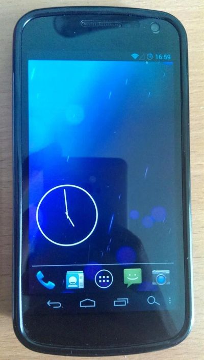 Лот: 3068417. Фото: 1. Galaxy Nexus 16 Gb Titanium Silver. Смартфоны