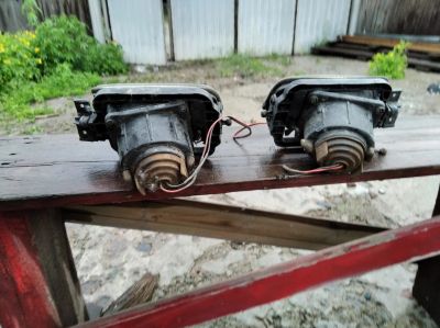 Лот: 16135726. Фото: 1. Фары противотуманные BMW E34 линза. Оптика и освещение