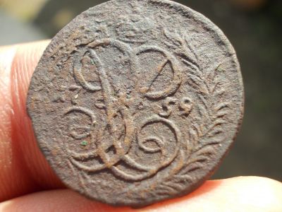 Лот: 14406480. Фото: 1. Крутая редкая денга 1759 года... Россия до 1917 года