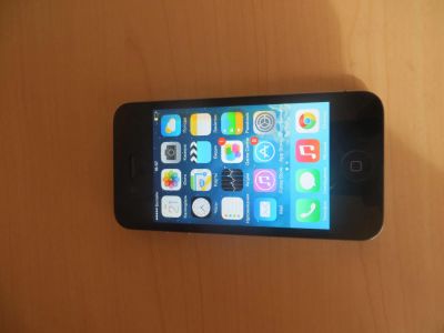 Лот: 4115783. Фото: 1. iPhone 4 32g Black. Смартфоны