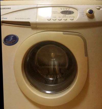 Лот: 25899449. Фото: 1. Cтиральная машина Samsung P1005J. Стиральные машины