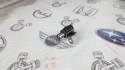 Лот: 23590353. Фото: 1. Соленоид АКПП Toyota Voxy 1AZ-FSE... Трансмиссия