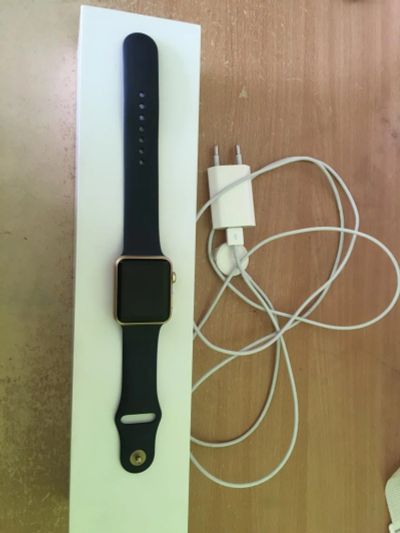 Лот: 7834952. Фото: 1. Apple Watch 42mm gold. Смарт-часы, фитнес-браслеты, аксессуары