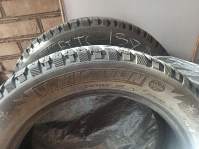 Лот: 18051270. Фото: 1. Зимние шины. Шины