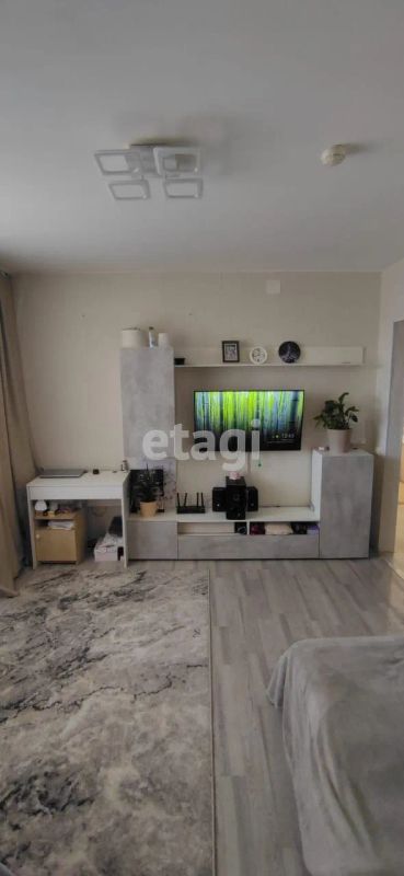 Лот: 20277946. Фото: 1. Продам 1-комн. кв. 32.4 кв.м... Квартиры, студии