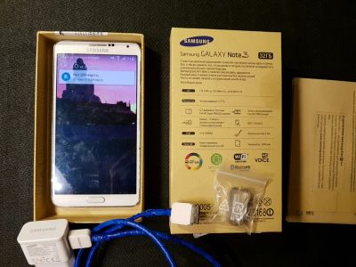 Лот: 9050496. Фото: 1. Samsung Galaxy Note 3 32 ГБ, белый... Смартфоны