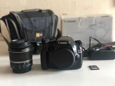Лот: 16051125. Фото: 1. Зеркальный Фотоаппарат Canon. Цифровые зеркальные
