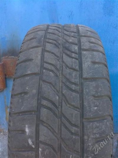 Лот: 2717408. Фото: 1. Летнии автошины 235/50 R18. Шины
