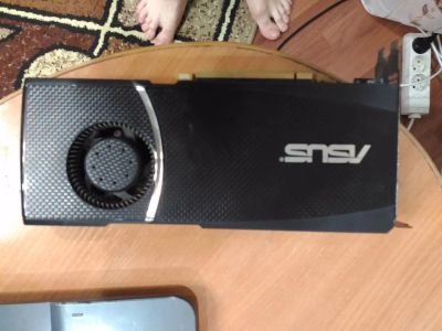 Лот: 7517002. Фото: 1. Игровая видеокарта asus GeForce... Видеокарты