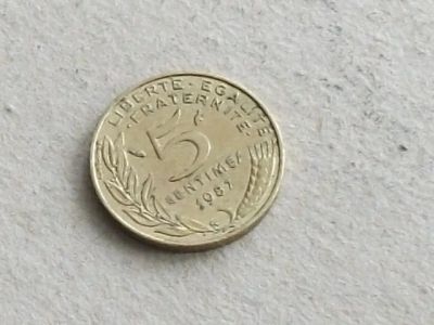Лот: 18664209. Фото: 1. Монета 5 сантим пять Франция 1987... Европа