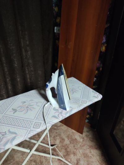 Лот: 17380624. Фото: 1. Паровой утюг philips Azur 4310. Утюги, парогенераторы, отпариватели