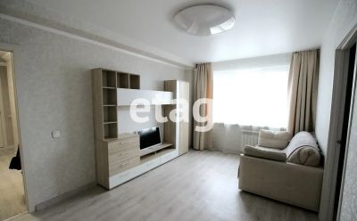 Лот: 24347036. Фото: 1. Продам 3-комн. кв. 56.8 кв.м... Квартиры, студии