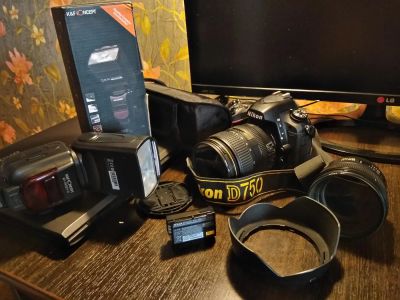 Лот: 8309732. Фото: 1. Nikon D750 (18233 кадра, на гарантии... Цифровые зеркальные