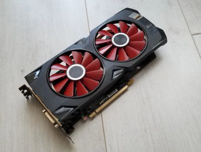 Лот: 17441655. Фото: 1. Видеокарта RX570 8GB XFX (зависает... Видеокарты