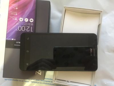 Лот: 9222831. Фото: 1. ASUS Zenfone 5 LTE A500KL 16Gb. Смартфоны