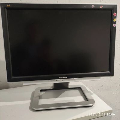 Лот: 18385052. Фото: 1. 20.1" Монитор Viewsonic VX2025wm... ЖК-мониторы