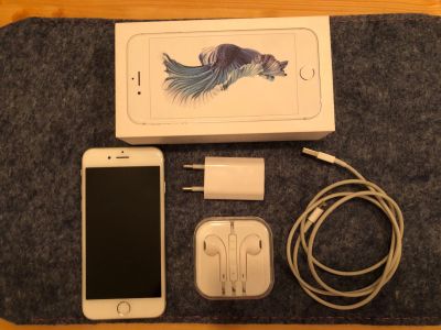 Лот: 12636767. Фото: 1. iPhone 6s 16 Gb silver. Смартфоны