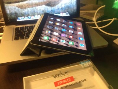 Лот: 4426985. Фото: 1. Чехол для iPad 2/3/4 темно-серый. Чехлы, бамперы
