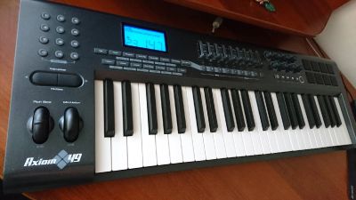 Лот: 17630707. Фото: 1. MIDI-клавиатура M-Audio Axiom... MIDI-оборудование