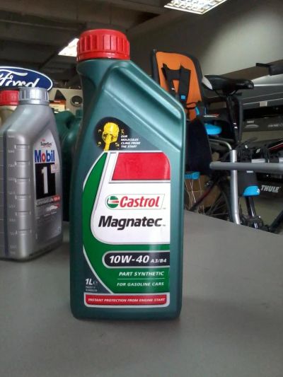 Лот: 5282903. Фото: 1. Масло Castrol Magnatec 10w40 1л. Масла, жидкости