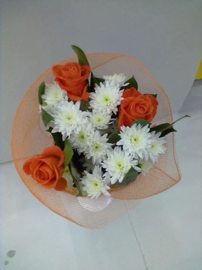 Лот: 7263882. Фото: 1. Цветы роза Букет от Цветограда... Свежие цветы