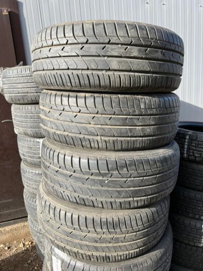 Лот: 19708038. Фото: 1. Toyo Tranpath mpZ, 215/55 R17... Шины