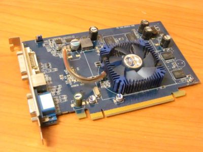 Лот: 8857264. Фото: 1. Неисправная видео карта Radeon... Видеокарты