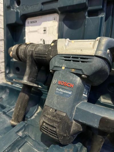 Лот: 21248791. Фото: 1. Отбойный молоток Bosch GSH 500... Электроинструмент