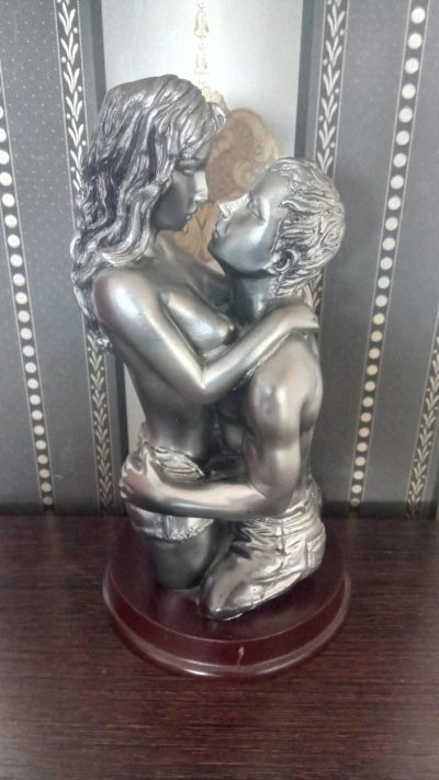 Лот: 14733370. Фото: 1. Статуэтка страсти. Фигурки, статуэтки