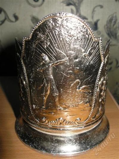 Лот: 1094250. Фото: 1. подстаканник алюминиевый 60г. Предметы интерьера и быта