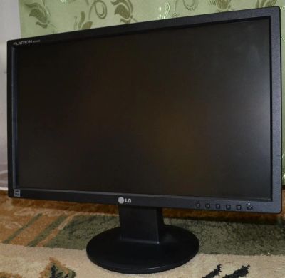Лот: 3641783. Фото: 1. Монитор LG Flatron W2046S. ЖК-мониторы