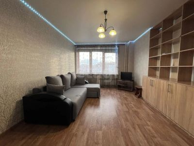 Лот: 25600831. Фото: 1. квартира , Красноярск улица Шахтёров... Квартиры, студии