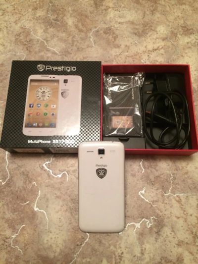 Лот: 8497726. Фото: 1. Телефон Prestigio MultiPhone 5517... Смартфоны