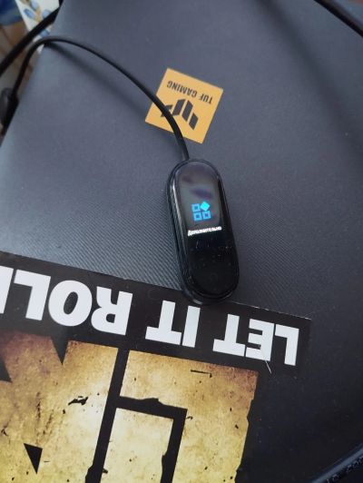 Лот: 20913000. Фото: 1. M iband 4 nfc без ремешка. Смарт-часы, фитнес-браслеты, аксессуары