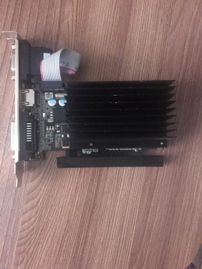 Лот: 17293853. Фото: 1. видеокарта palit geforce gt 710. Видеокарты
