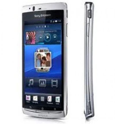 Лот: 5398943. Фото: 1. Мобильный телефон Sony Ericsson... Кнопочные мобильные телефоны