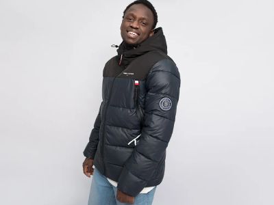 Лот: 24979190. Фото: 1. Куртка Tommy Hilfiger. Верхняя одежда