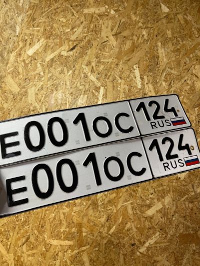 Лот: 25511405. Фото: 1. Е 001 ОС 124. Госномера