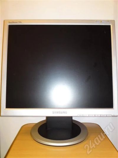 Лот: 636616. Фото: 1. монитор SyncMaster 710n Samsung. ЖК-мониторы