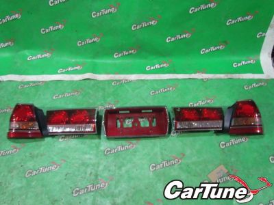 Лот: 10538269. Фото: 1. стоп-сигнал R toyota crown JZS171... Оптика и освещение