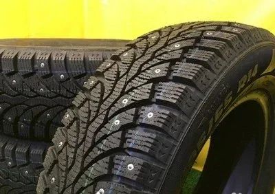Лот: 14547693. Фото: 1. Шины Pirelli Formula Ice 215/50... Шины