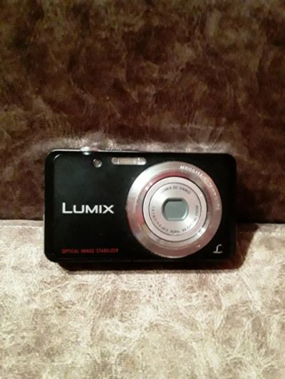 Лот: 15598127. Фото: 1. Фотоаппарат Lumix DMC-S2. Цифровые компактные