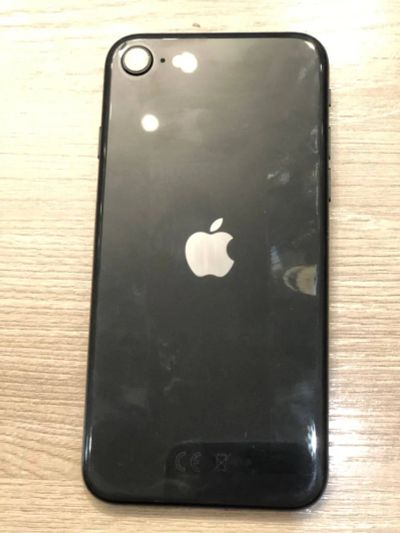 Лот: 20301585. Фото: 1. IPhone SE 2020 дисплей корпус... Смартфоны