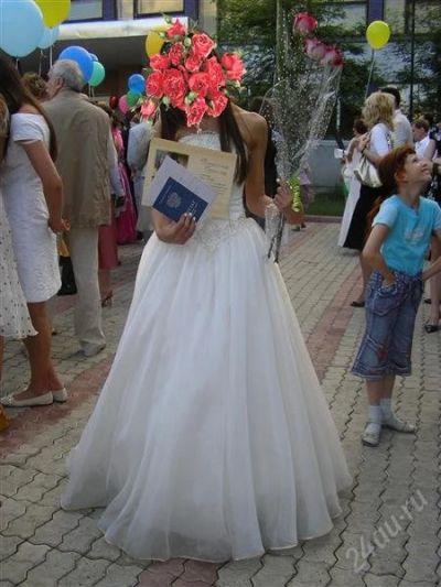 Лот: 1349801. Фото: 1. свадебное/выпускное платье. Другое (свадебная мода)