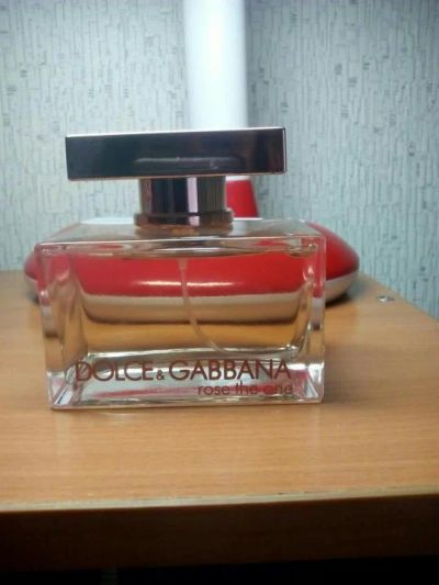 Лот: 10986323. Фото: 1. Dolce&Gabbana Rose The One. Женская парфюмерия