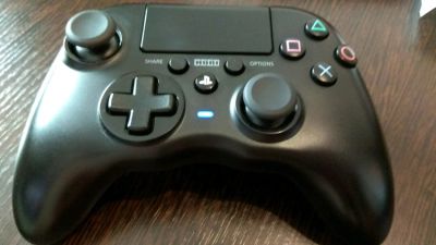 Лот: 11969965. Фото: 1. Геймпад Hori Onyx для PS 4 на... Аксессуары для игровых приставок, консолей, геймпады