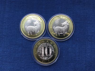 Лот: 21731478. Фото: 1. Китай 2015 год 10 юаней Год Козы... Азия