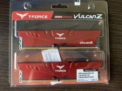 Лот: 15898182. Фото: 1. 16GB (2x8GB) DDR4 3000 Team с... Оперативная память